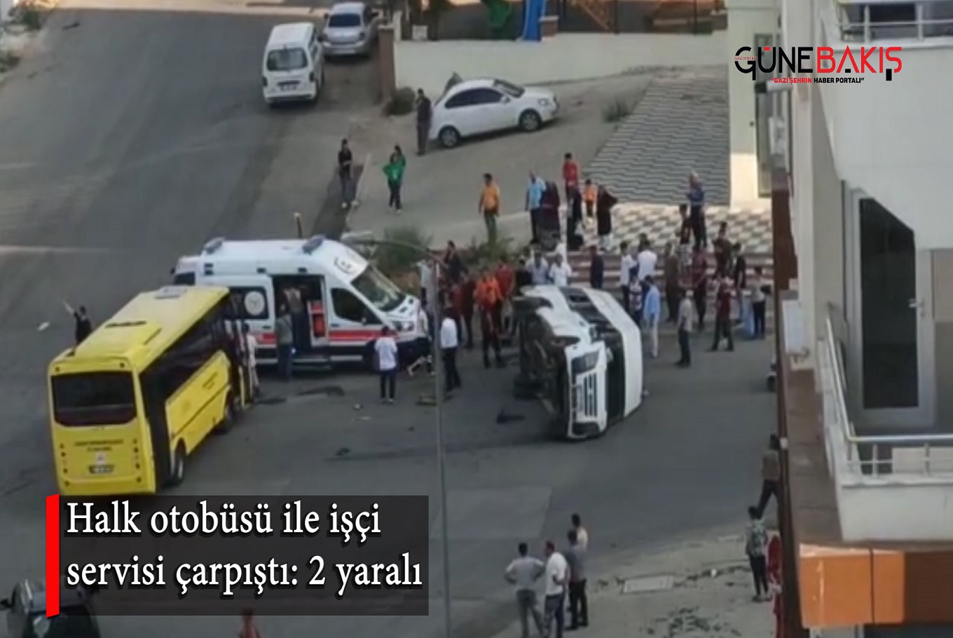 Halk otobüsü ile işçi servisi çarpıştı: 2 yaralı 